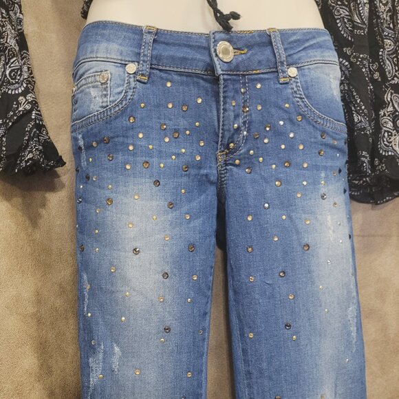 Cuffed jeweled Jeans - Picture 2 of 5